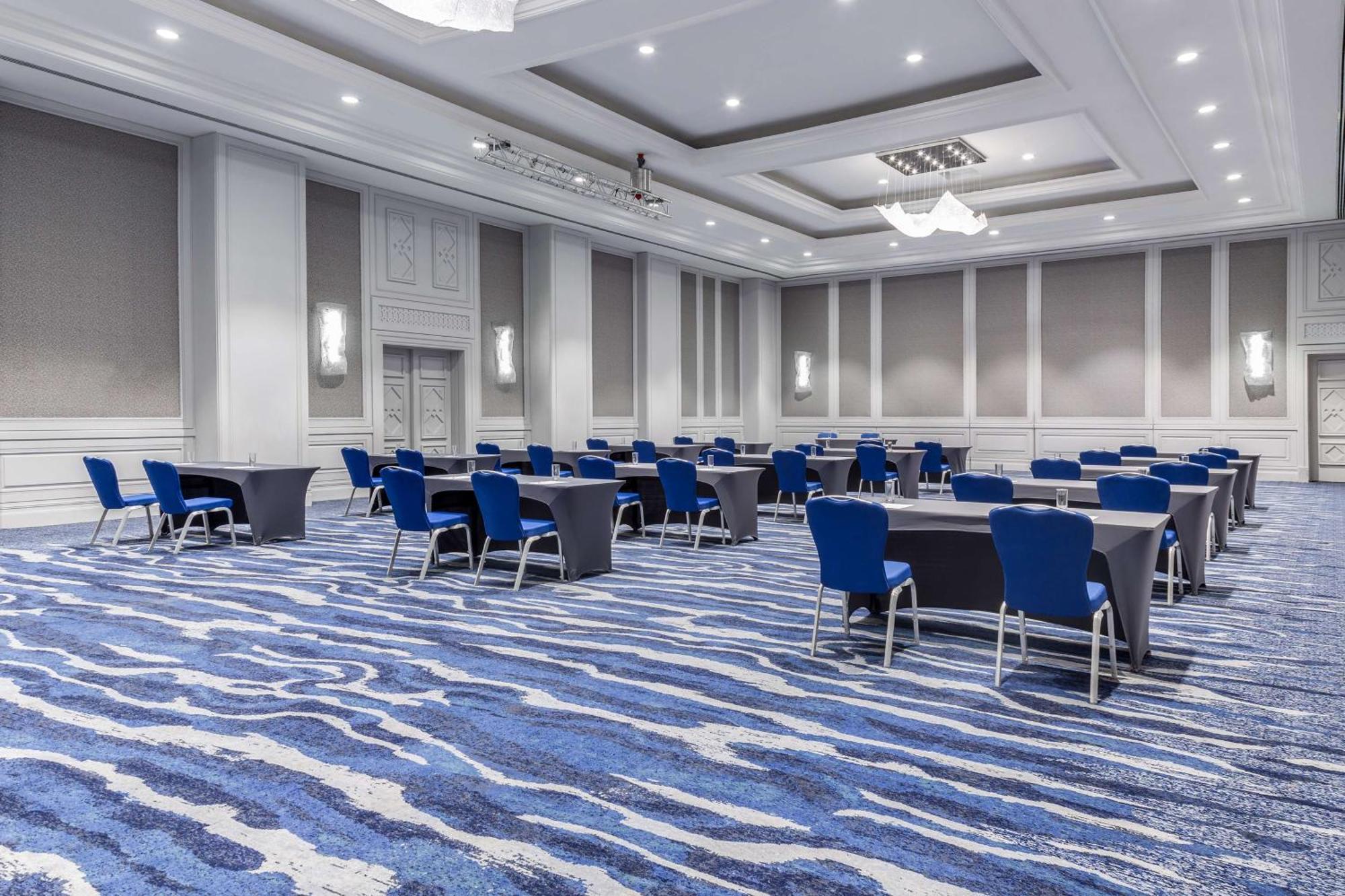 โรงแรมแกรนด์ ไฮแอท อัมมัน อัมมาน ภายนอก รูปภาพ The ballroom at the Hilton London Heathrow
