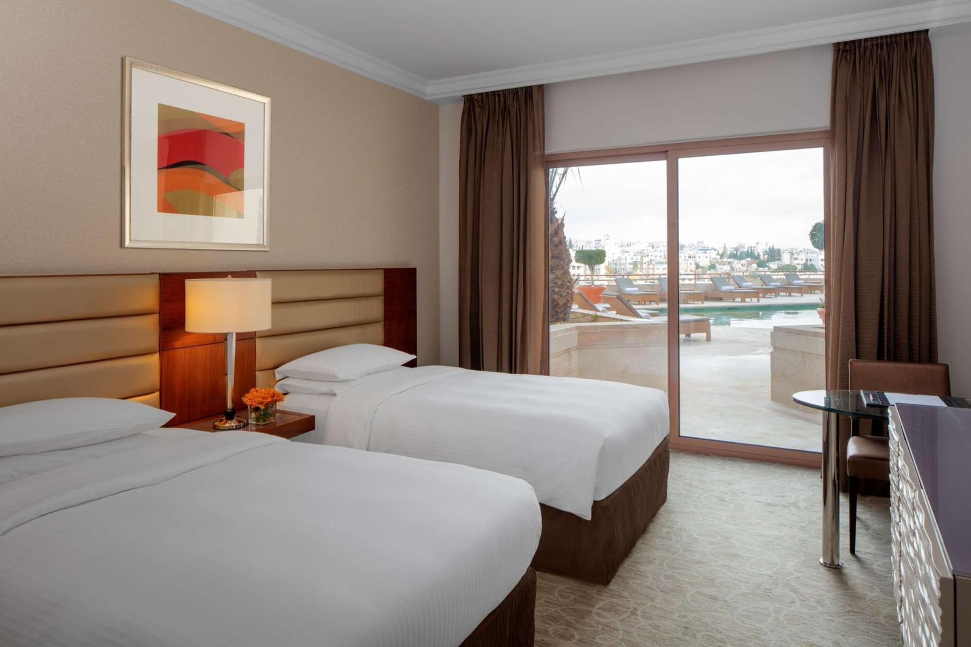 โรงแรมแกรนด์ ไฮแอท อัมมัน อัมมาน ภายนอก รูปภาพ A room at the Hilton Sharm El Sheikh