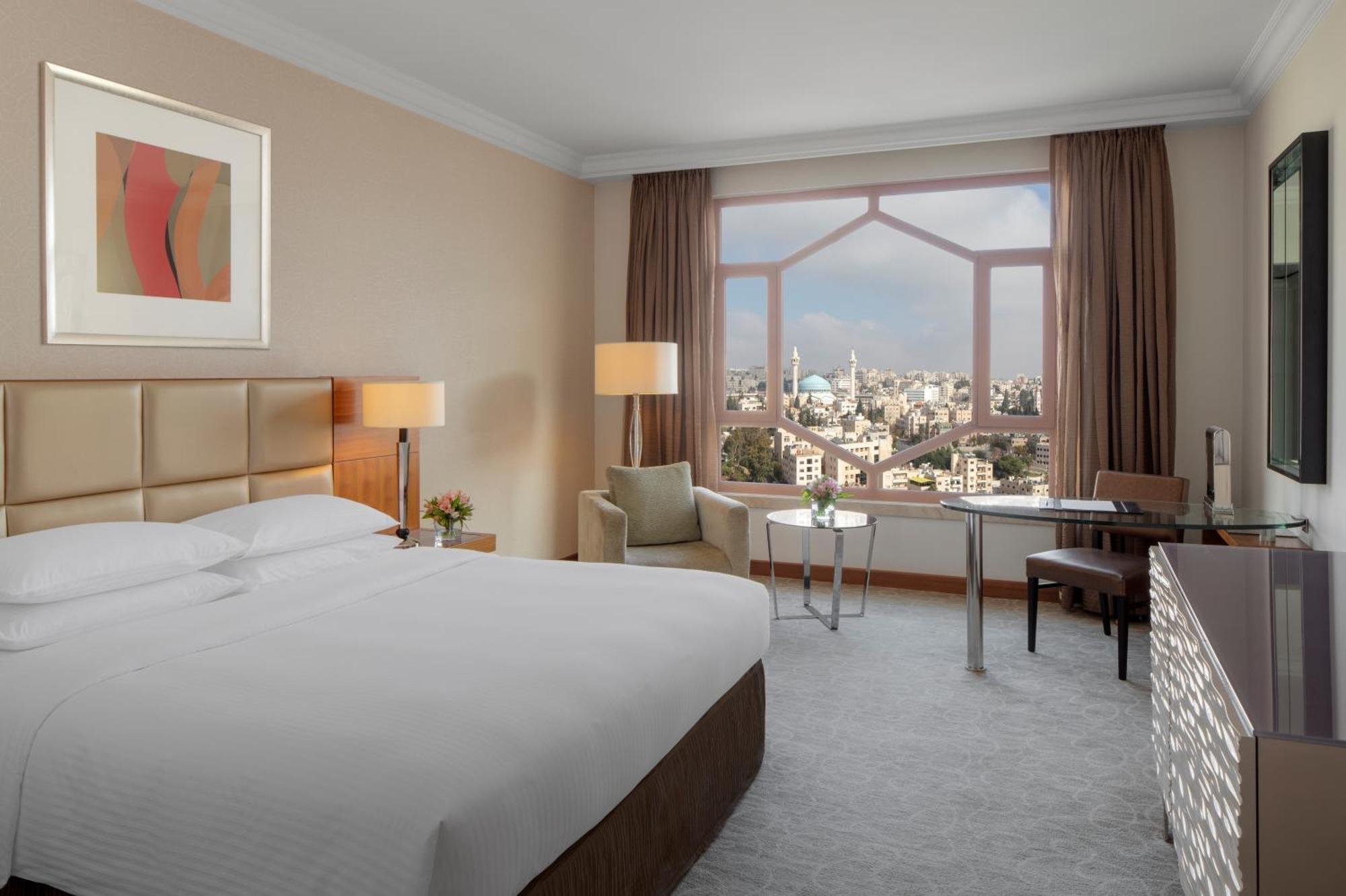 โรงแรมแกรนด์ ไฮแอท อัมมัน อัมมาน ภายนอก รูปภาพ A room at the hotel